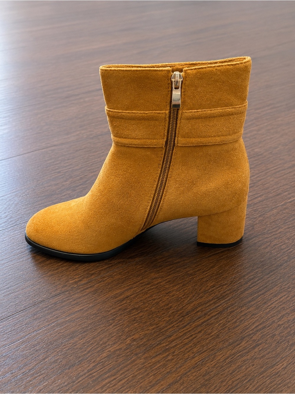 MOVINSTEPS Low Chunky Heel Suede Ankle Boot in Mustard - Picture 3 of 9